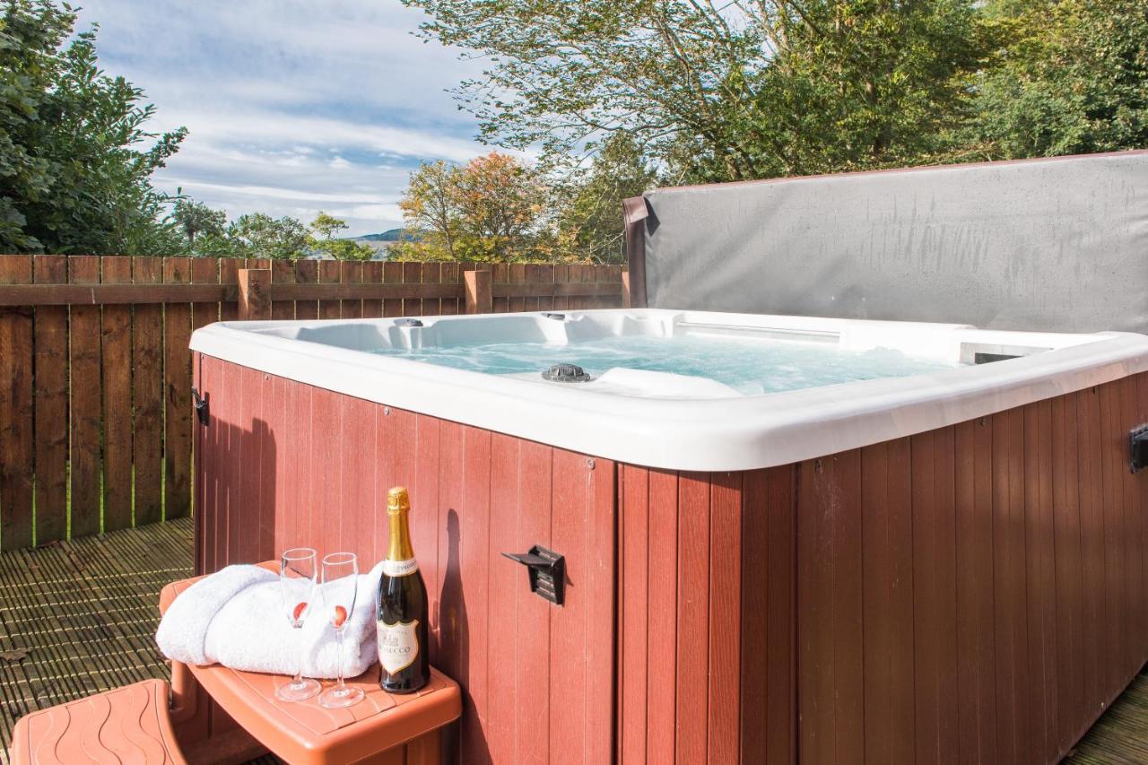 Вилла The Granary With Hot Tub Forgandenny Экстерьер фото